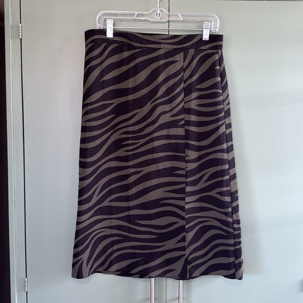 NWT Ann Taylor Factory Enchanted Moss Green Black Zebra Slit Pencil Midi Skirt 6 - Picture 3 of 5